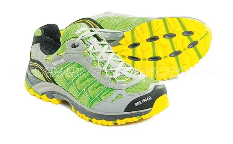 2025新款爆款：劳保运动鞋的未来潮流趋势